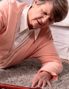 Lesiones en adultos mayores: caídas en personas de a tercera edad