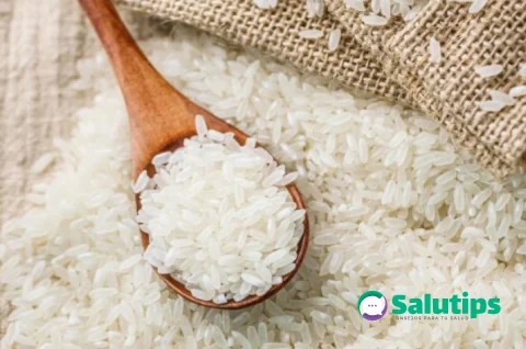 Dieta de la enfermedad renal: arroz, alimento bajo en fósforo